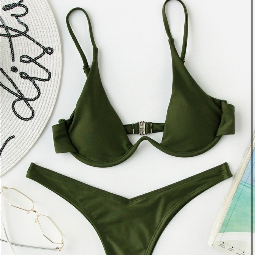 Underwired Tanga Bikini 👙 TOP - Picture 1 of 10